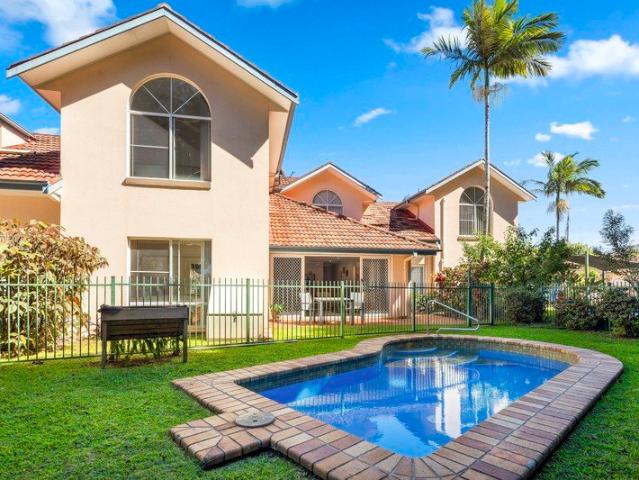 Townhouse for sale in Korora, New South Wales