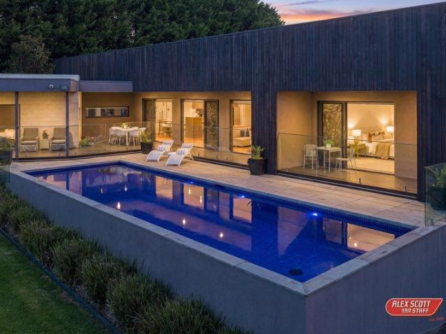 House for sale in Drouin, Victoria