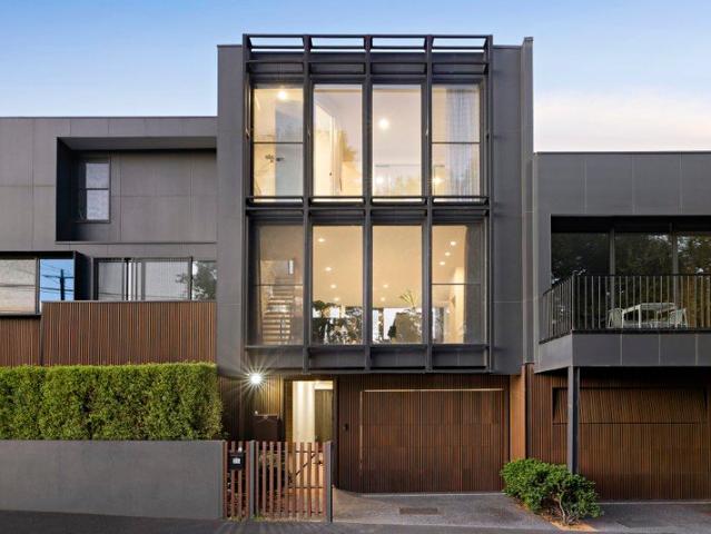 House for sale in South Melbourne, Melbourne