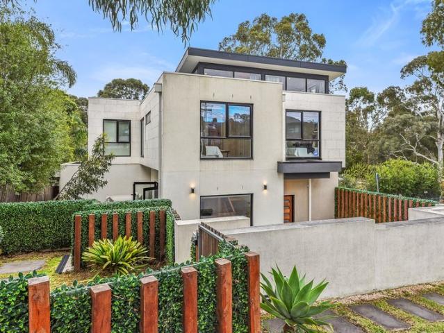 Townhouse for sale in Camerons Creek, Victoria