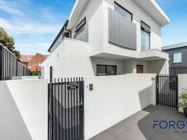 Townhouse for rent in Camerons Creek, Victoria