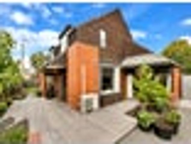 House for sale in Upper Riccarton, Canterbury