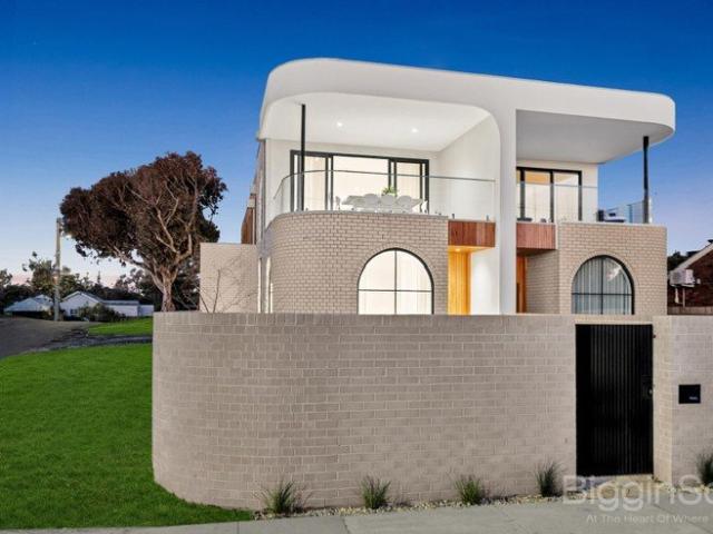 House for sale in Seaford, Melbourne