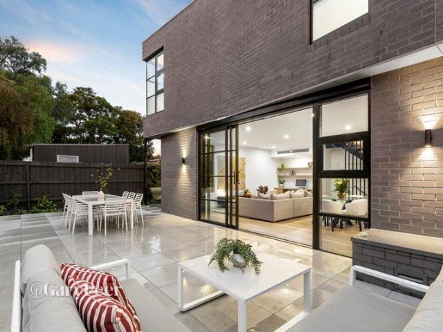 Townhouse for sale in Camerons Creek, Victoria