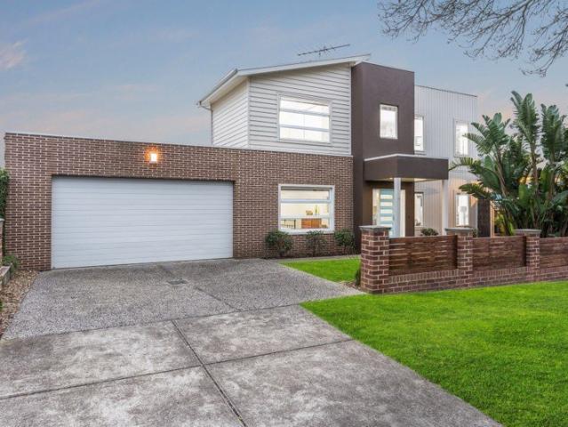House for sale in Leopold, Victoria