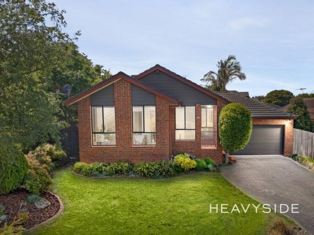 House for sale in Lakewood, Melbourne