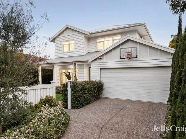 House for sale in Hampton