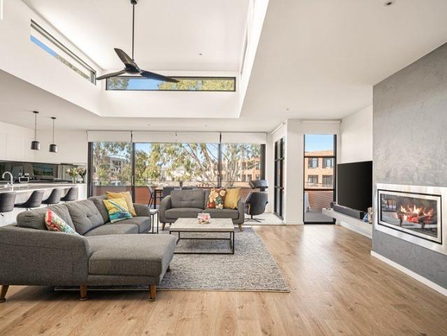 House for sale in Safety Beach, Melbourne