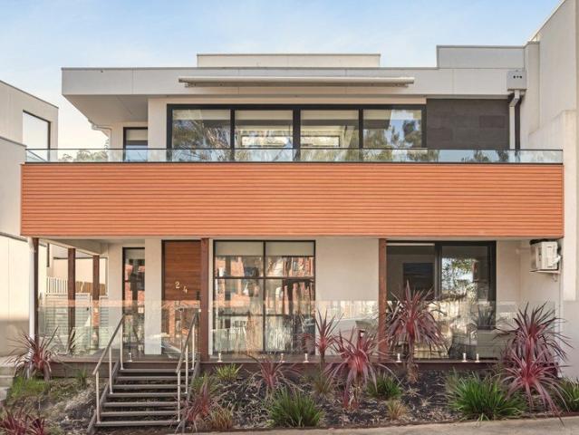 Townhouse for sale in Camerons Creek, Victoria