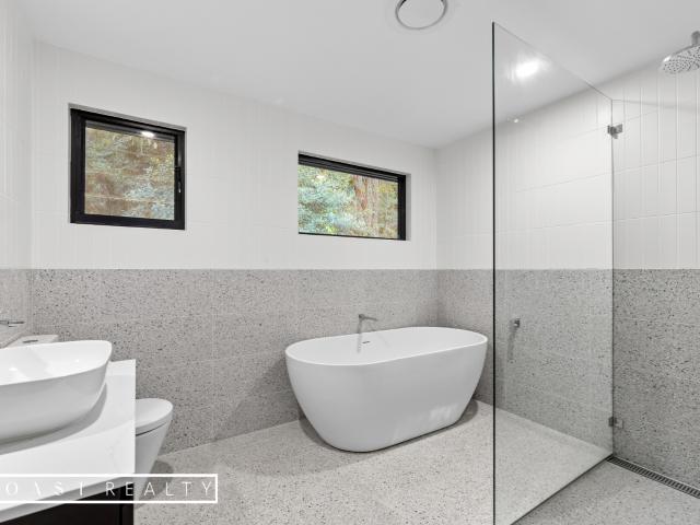 House for sale in Pearl Beach, New South Wales