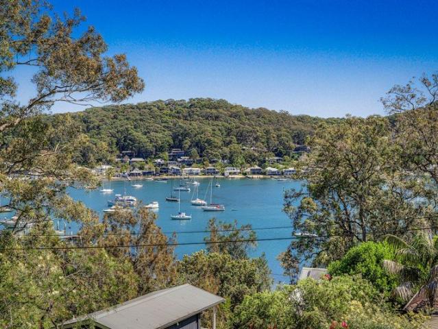 House for sale in Hardys Bay, Central Coast Council