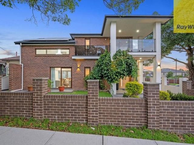 Duplex for sale in Sydney, New South Wales