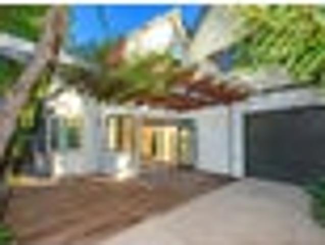 House for sale in Heathcote, Canterbury