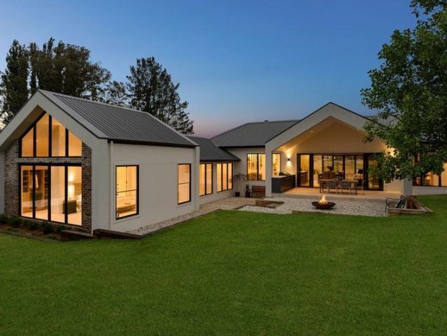 House for sale in Manchester Square, New South Wales