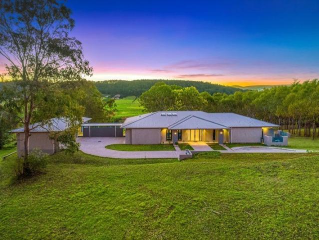 Cottage for sale in Wallacia, Sydney