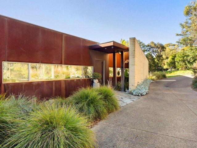 House for sale in Mount Eliza, Melbourne