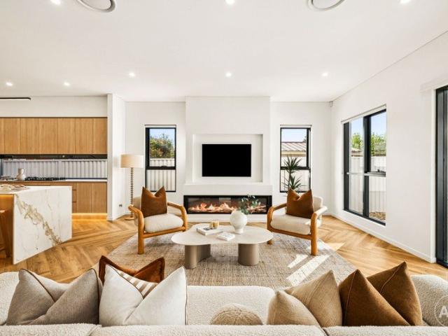 Duplex for rent in Sydney, New South Wales