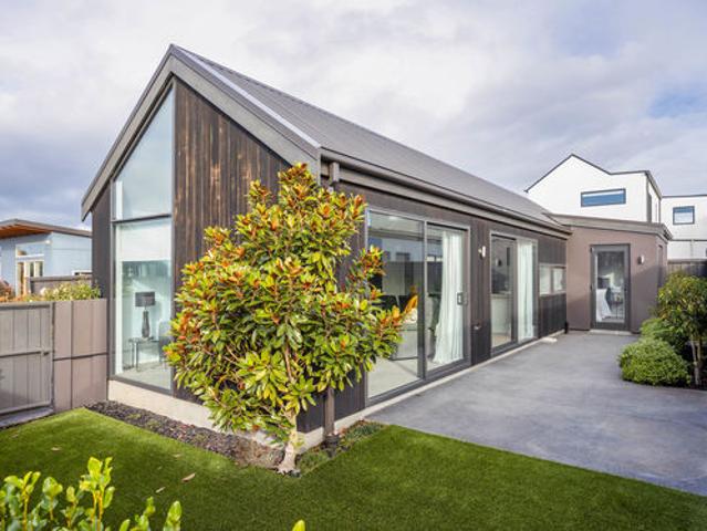 Property for sale in Canterbury