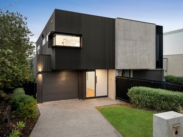 Townhouse for sale in Camerons Creek, Victoria