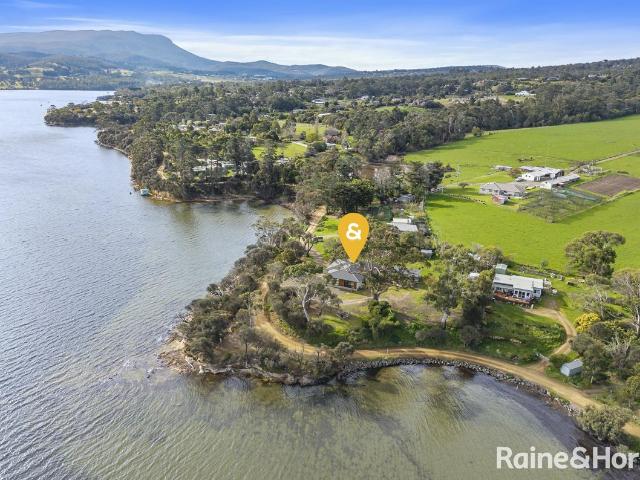 House for sale in Howden, Tasmania