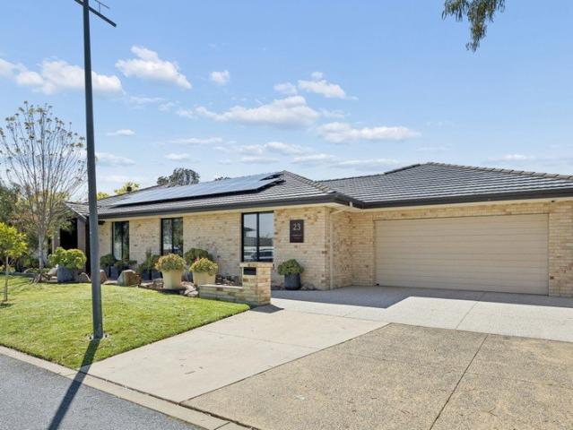 House for sale in Sandhurst, Melbourne