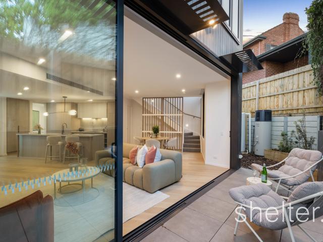 Townhouse for sale in Camerons Creek, Victoria