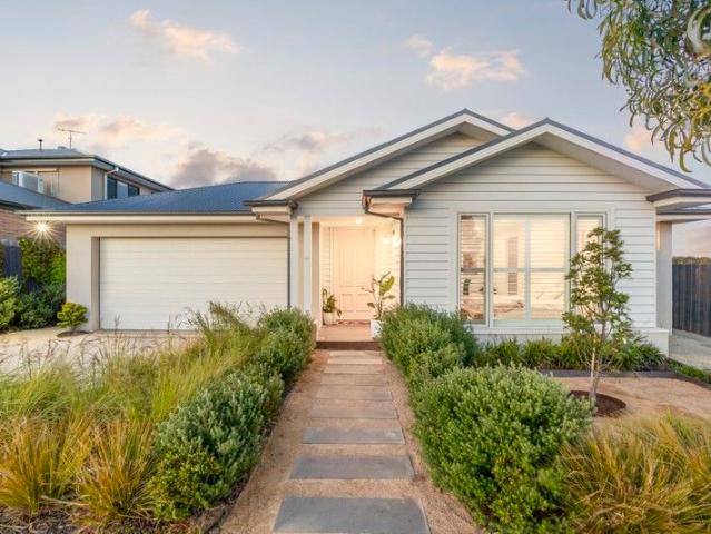 House for sale in Ocean Grove, Victoria