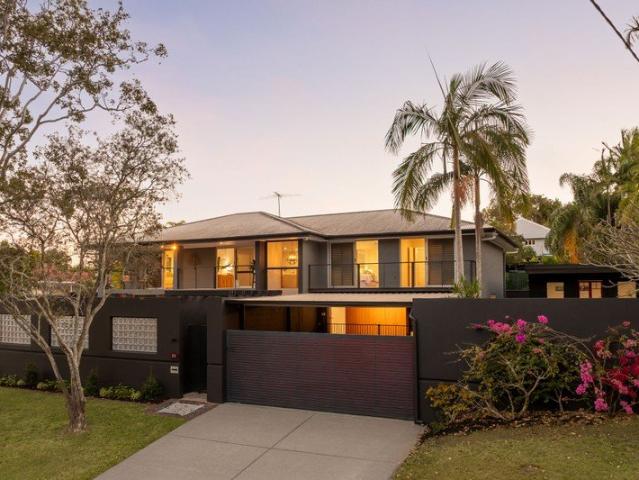 House for sale in Chapel Hill, Greater Brisbane