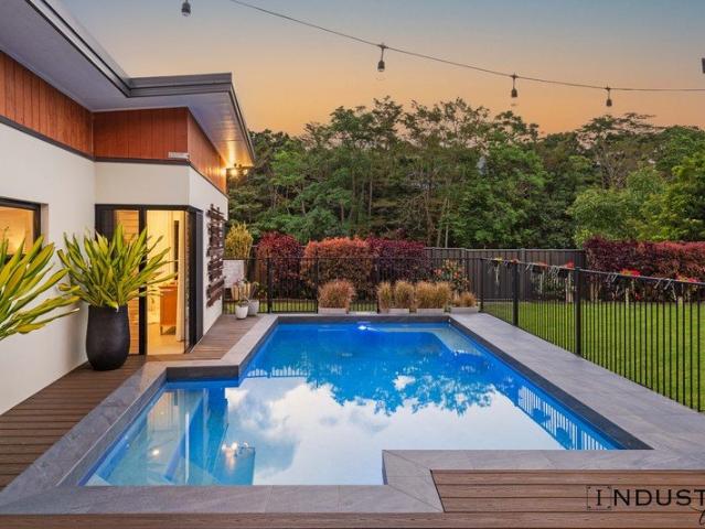 House for sale in Redlynch, Queensland