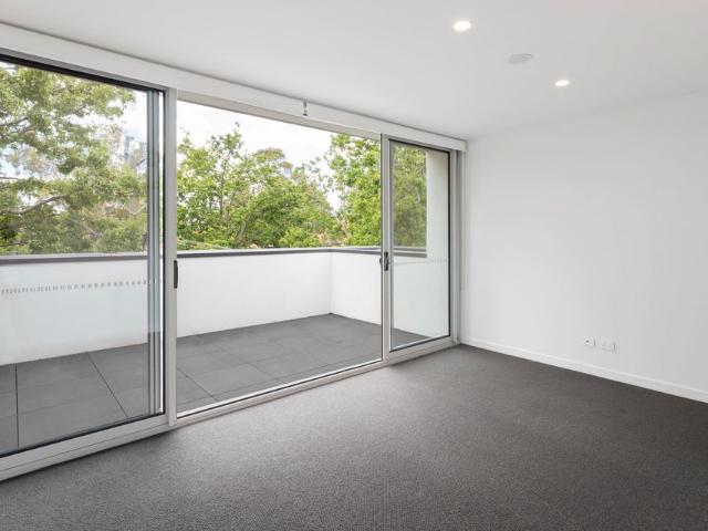 Apartment for rent in St Kilda East, Melbourne