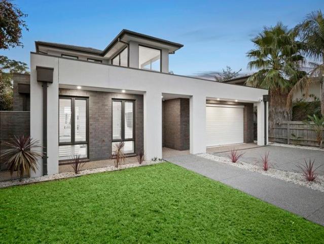 House for sale in Bentleigh East
