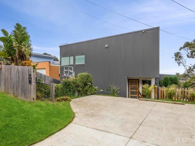 House for sale in Ocean Grove, Victoria