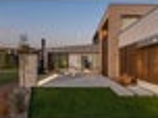 House for sale in Otakou