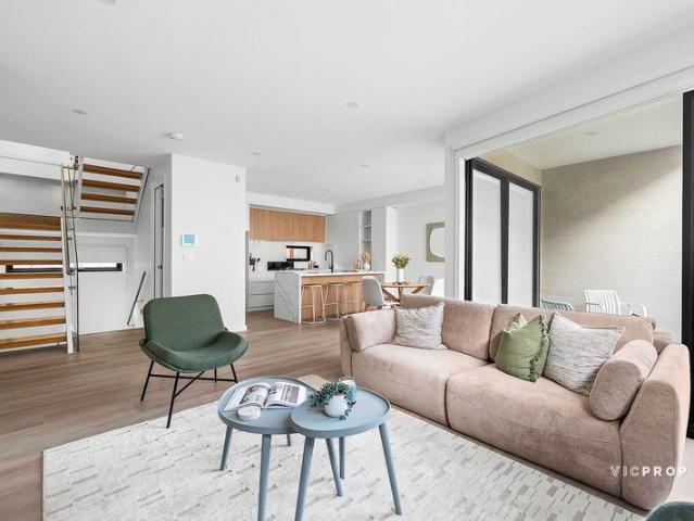 Townhouse for sale in Camerons Creek, Victoria