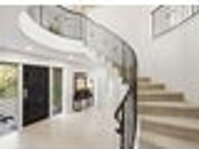 House for sale in Saint Albans, Canterbury