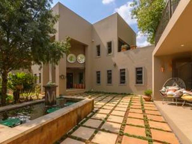 House for sale in Waterkloof, Gauteng