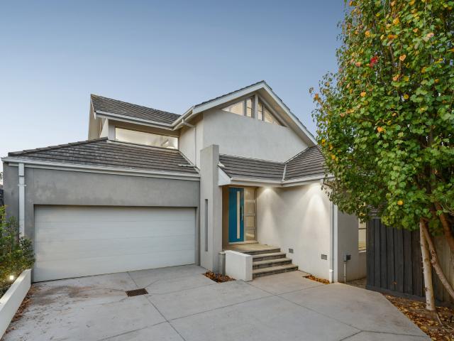 House for sale in Bentleigh