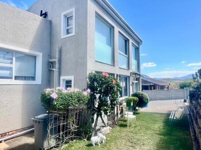 House for sale in Western Cape