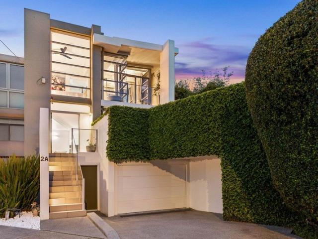 House for sale in Undercliffe, Sydney