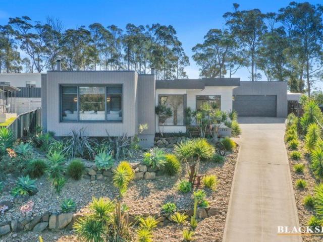 House for sale in Malua Bay, New South Wales