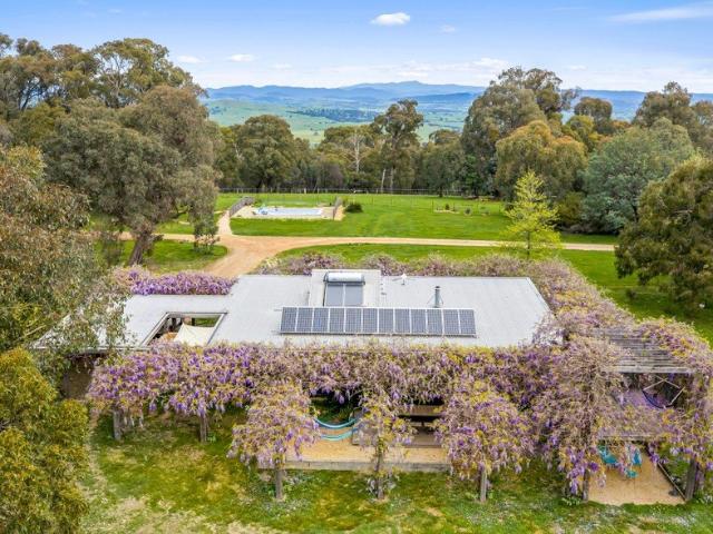 House for sale in Tolmie, Shire of Mansfield