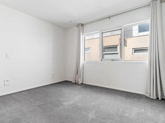Townhouse for rent in Caulfield North, Melbourne