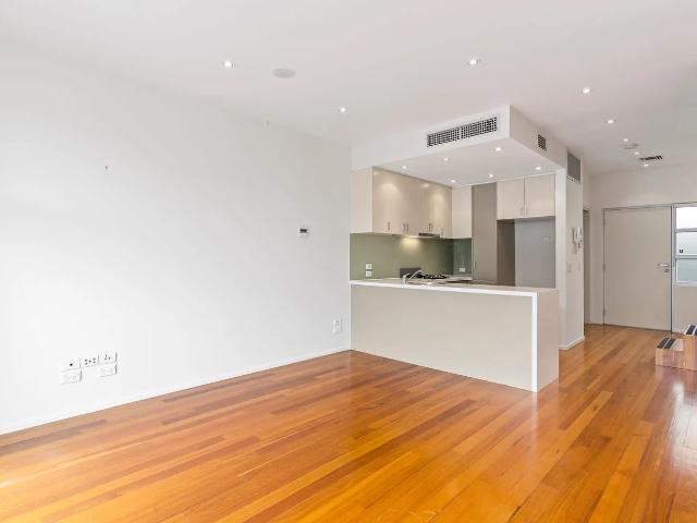 Townhouse for rent in Caulfield North, Melbourne