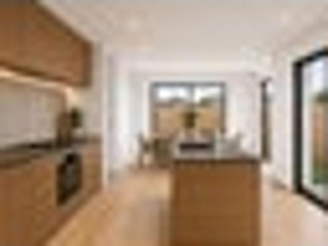 House for sale in Chaslands, Canterbury