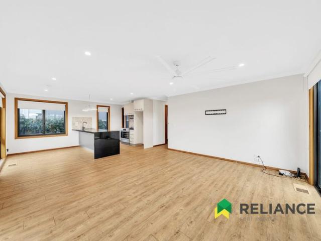Townhouse for rent in Camerons Creek, Victoria
