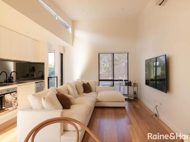 Townhouse for rent in Camerons Creek, Victoria