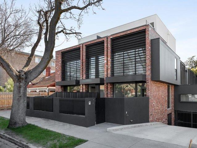 Townhouse for rent in Camerons Creek, Victoria