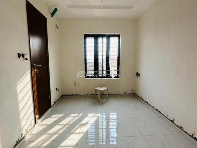 Detached house for sale in Ikeja , Abuja