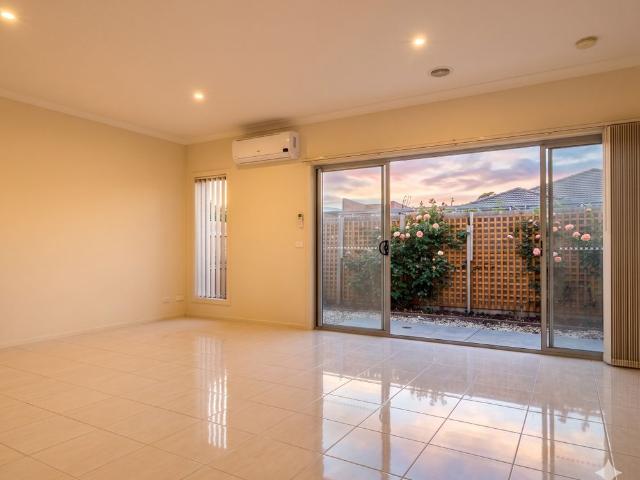 Townhouse for rent in Camerons Creek, Victoria