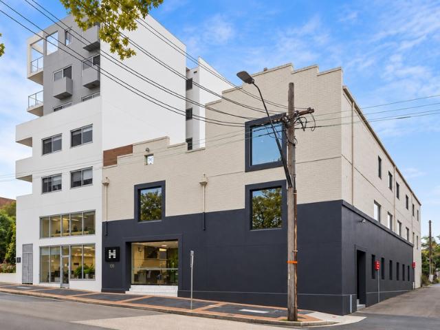 Office for rent in Lower North Shore, Sydney